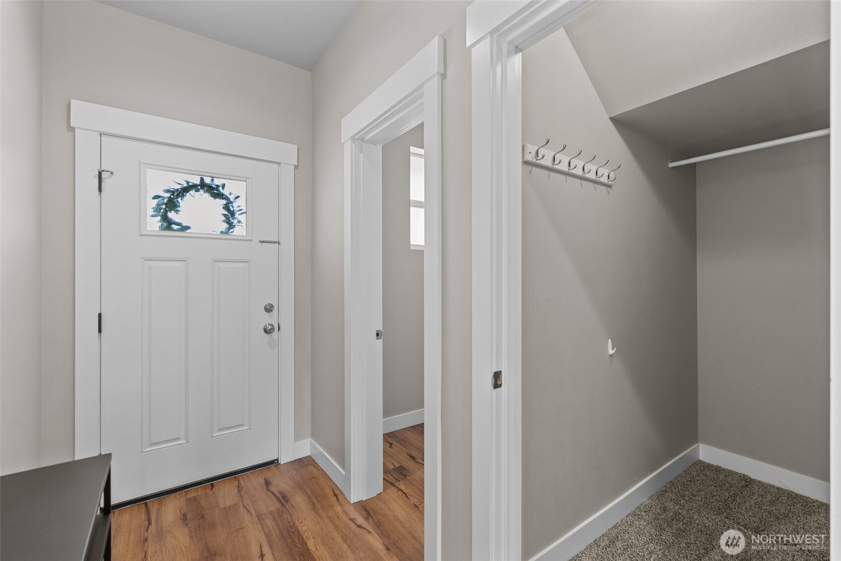 2250 SE Treat Street , East Wenatchee, WA 98802