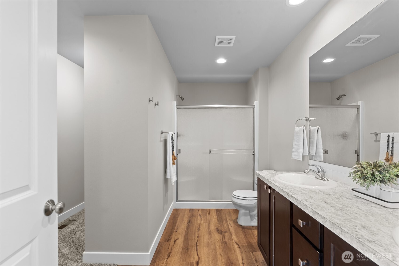 2250 SE Treat Street , East Wenatchee, WA 98802
