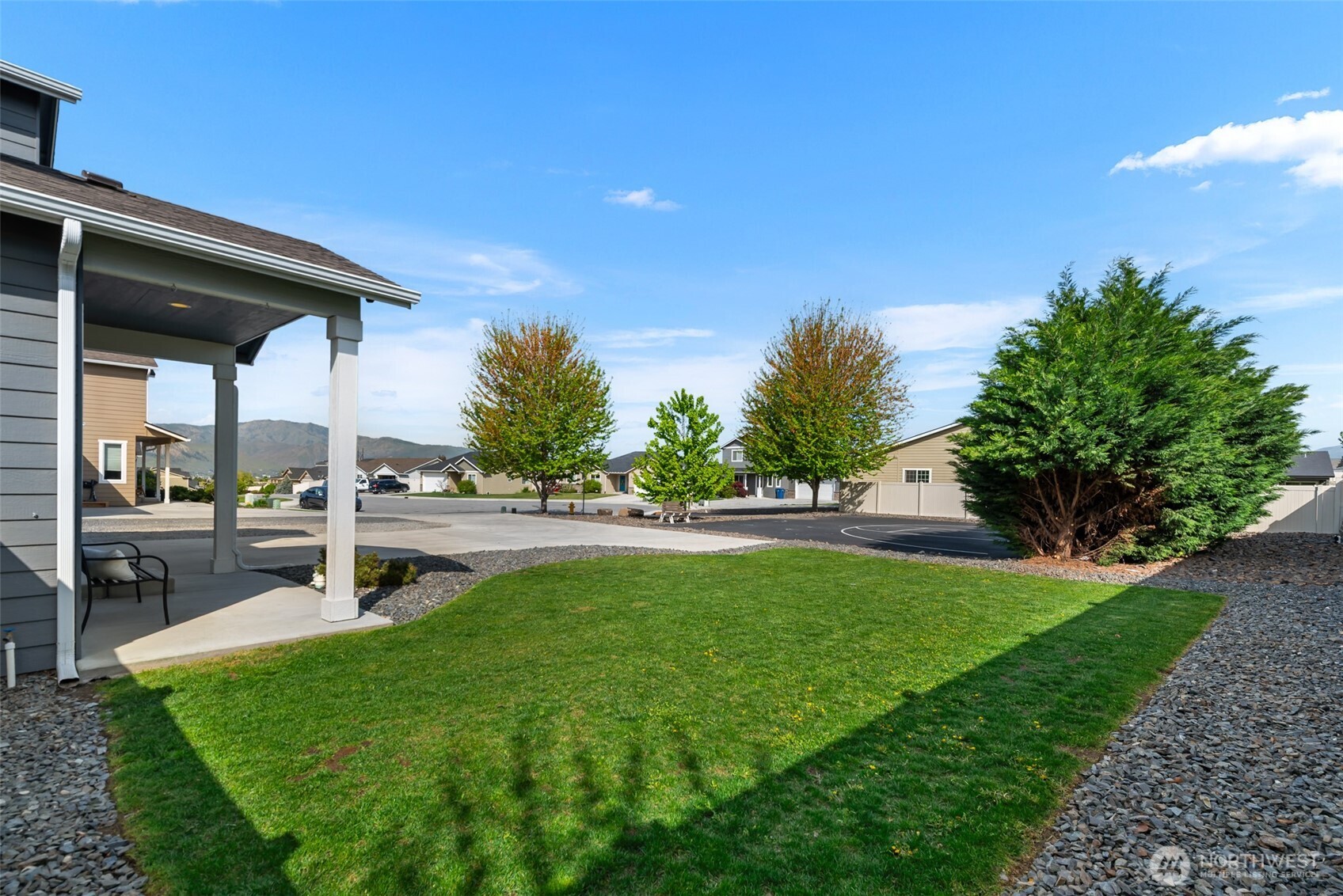 2250 SE Treat Street , East Wenatchee, WA 98802