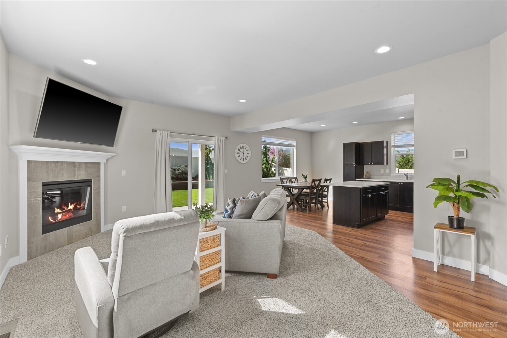 2250 SE Treat Street , East Wenatchee, WA 98802