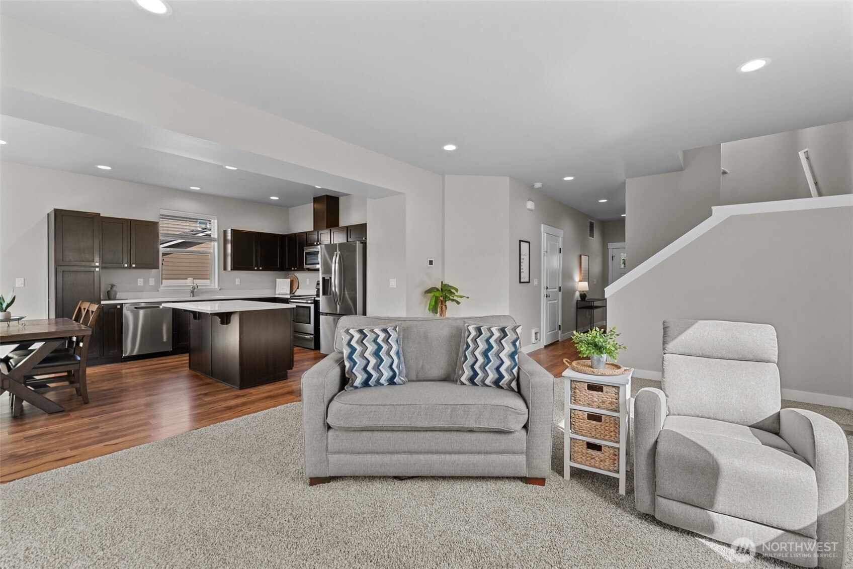 2250 SE Treat Street , East Wenatchee, WA 98802