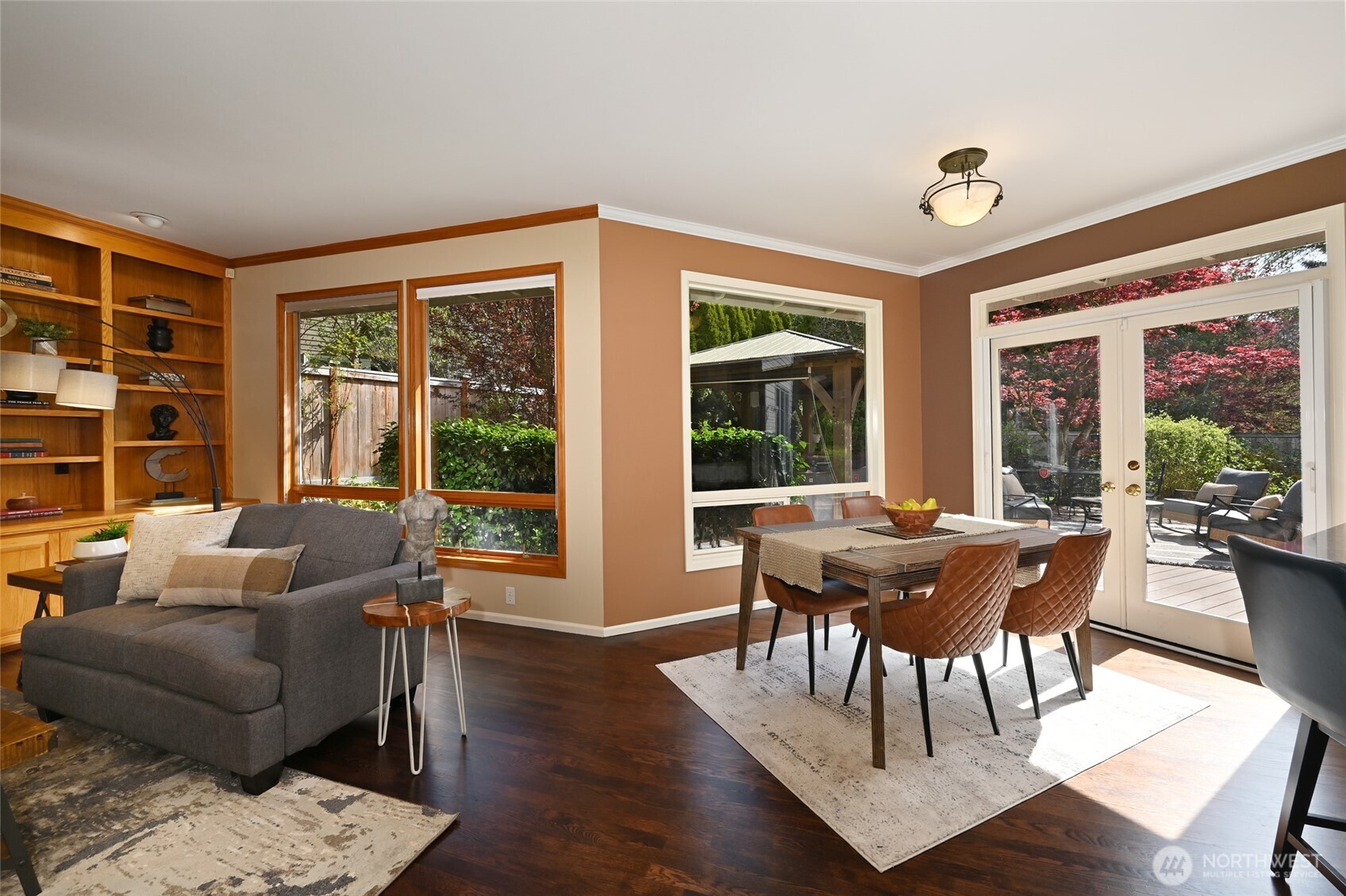 2636 259th Court SE, Sammamish, WA 98075