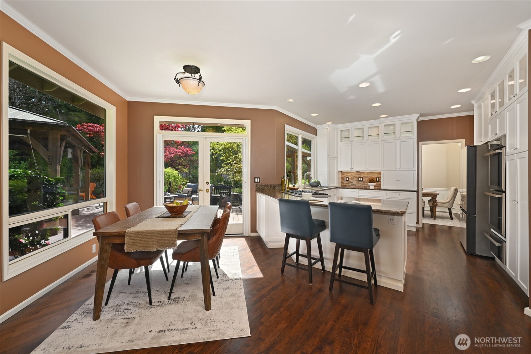2636 259th Court SE, Sammamish, WA 98075