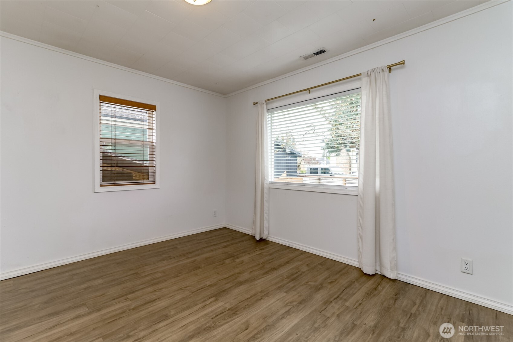 3015 Fredrickson Street , Enumclaw, WA 98022