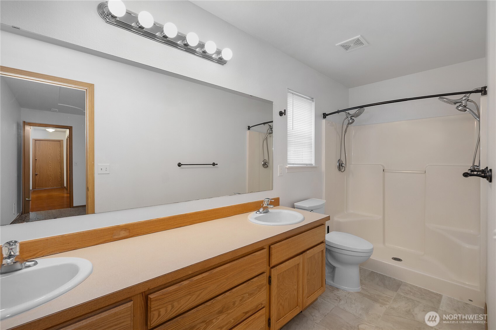 7606 187th Avenue SW, Rochester, WA 98579