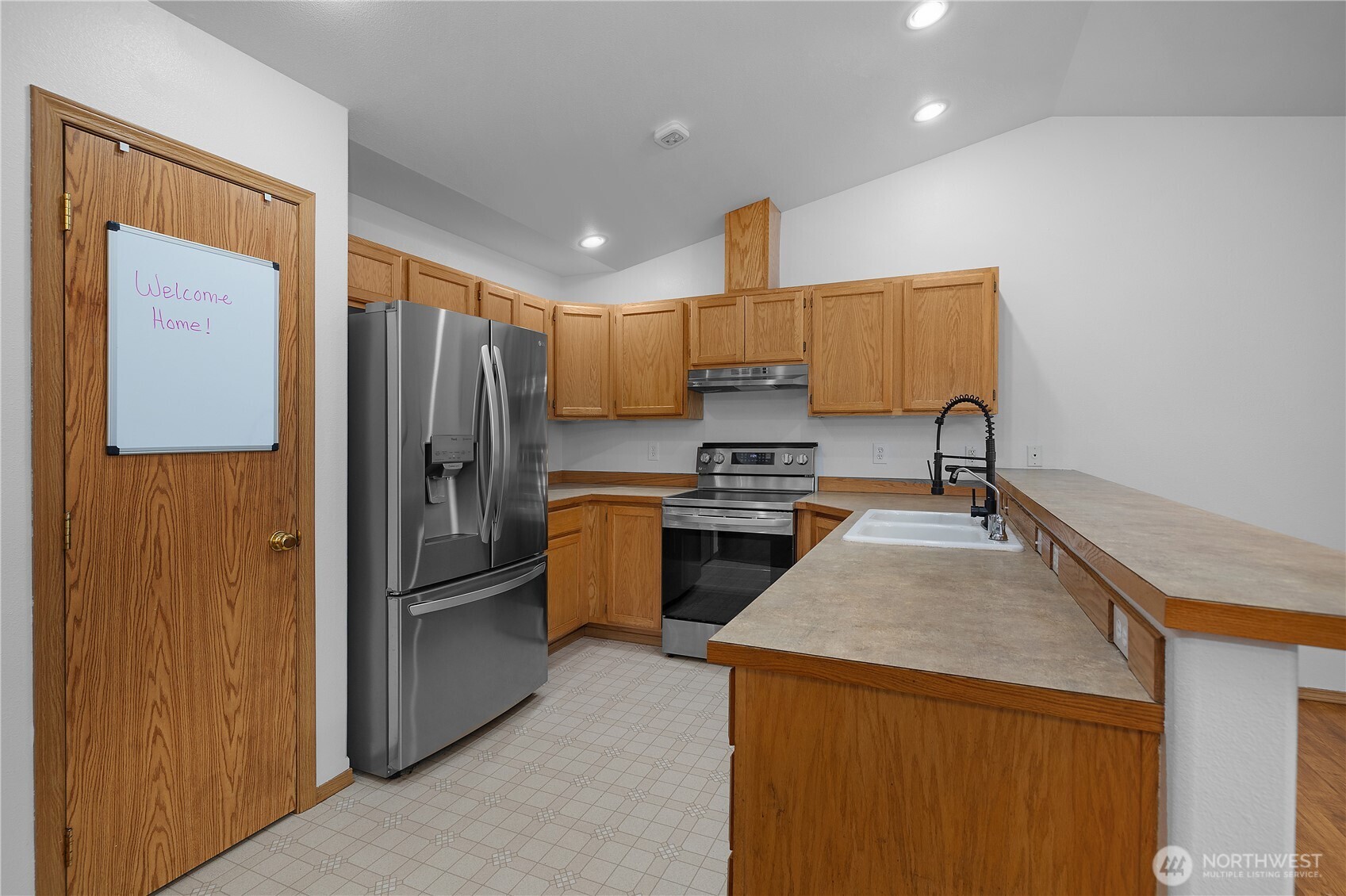 7606 187th Avenue SW, Rochester, WA 98579