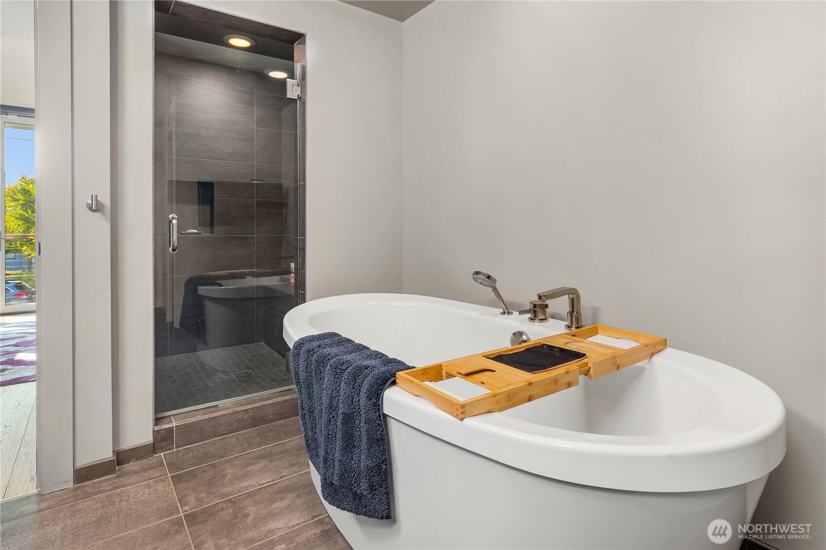 2830 Fairview Avenue E, Seattle, WA 98102