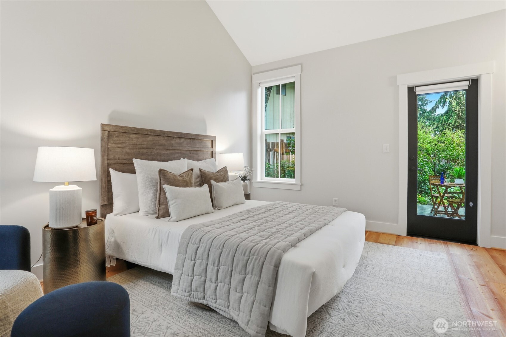 2327 NE 127th Street #B, Seattle, WA 98125