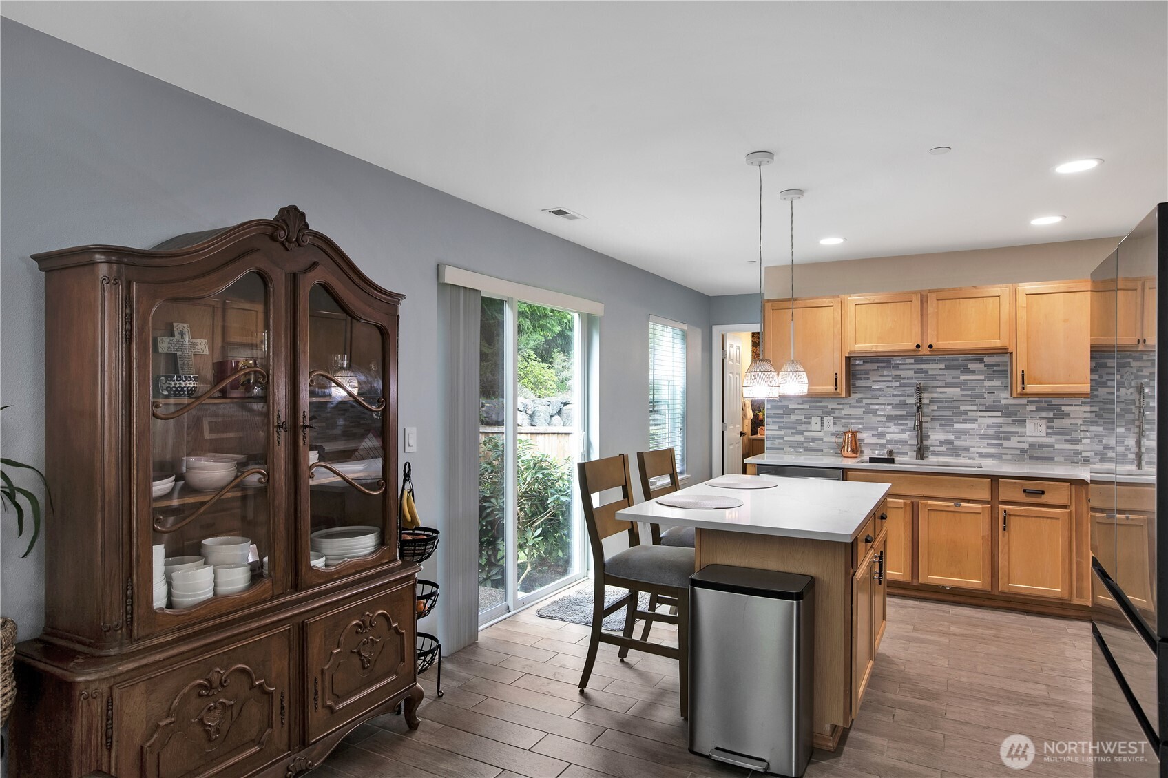 1521 Sinclair Drive , Dupont, WA 98327