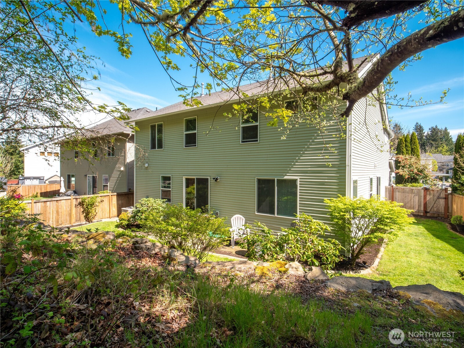 1521 Sinclair Drive , Dupont, WA 98327