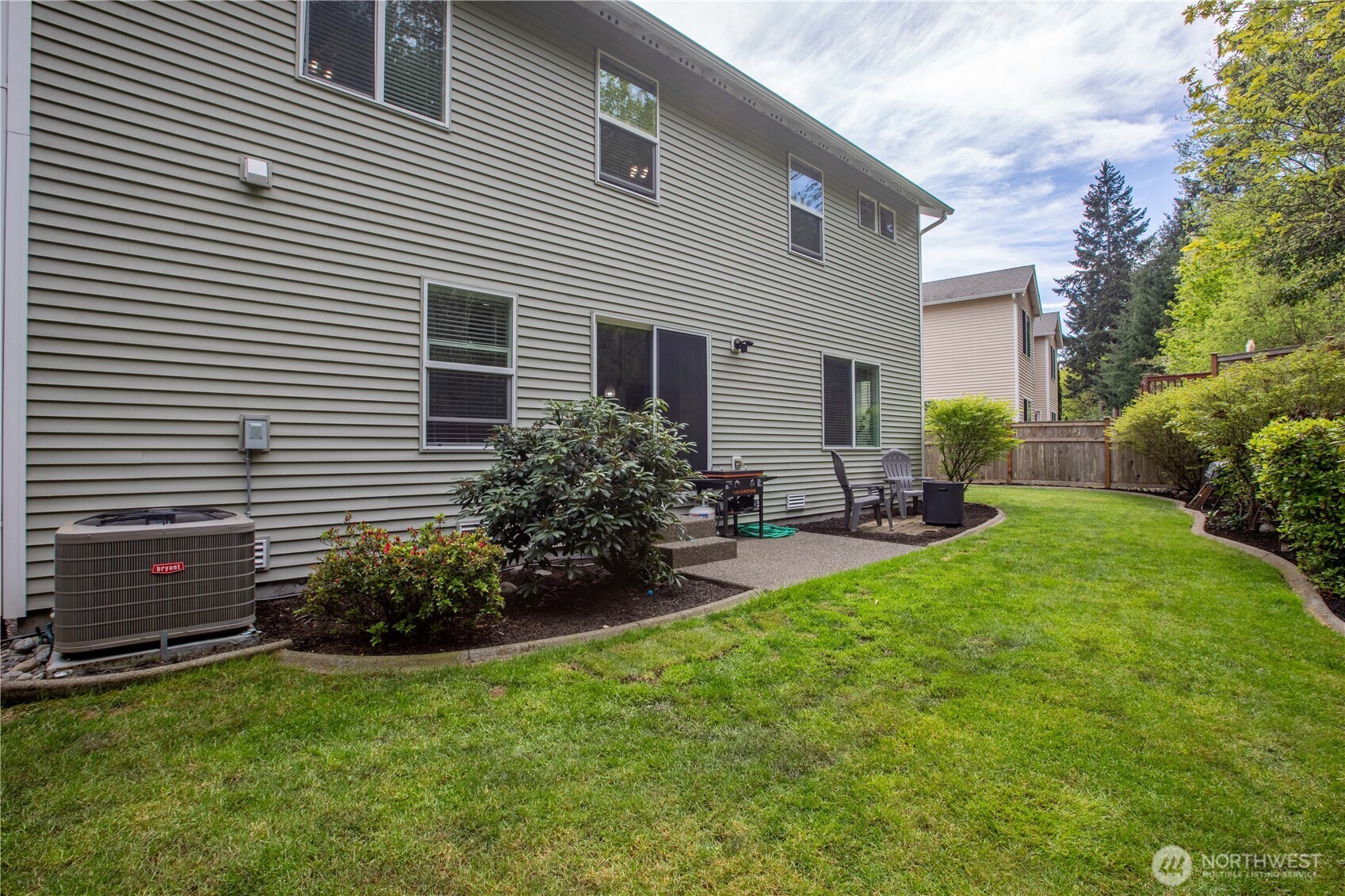 1521 Sinclair Drive , Dupont, WA 98327