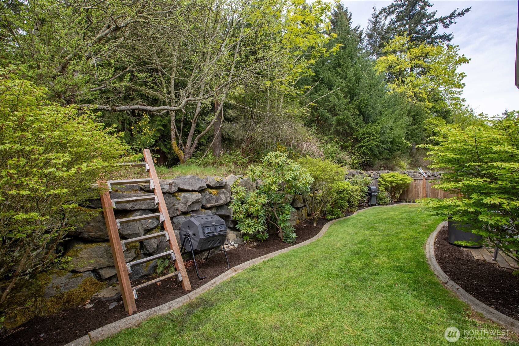 1521 Sinclair Drive , Dupont, WA 98327