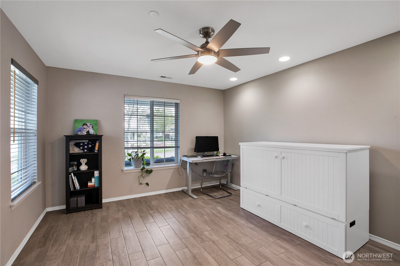 1521 Sinclair Drive , Dupont, WA 98327