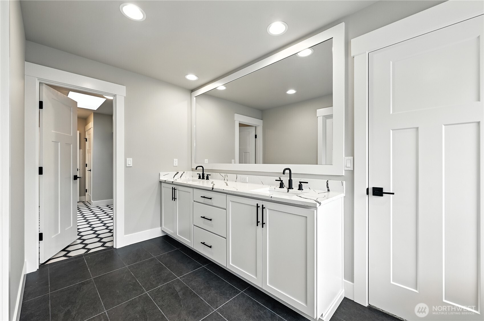 19225 Meridian Drive SE #CW 15, Bothell, WA 98012