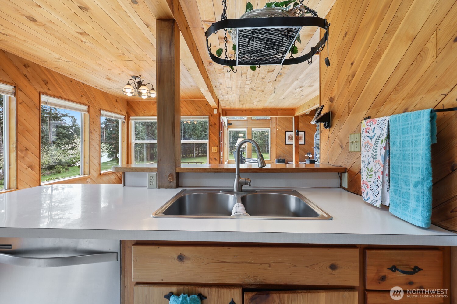 400 E Catfish Lake Road , Shelton, WA 98584
