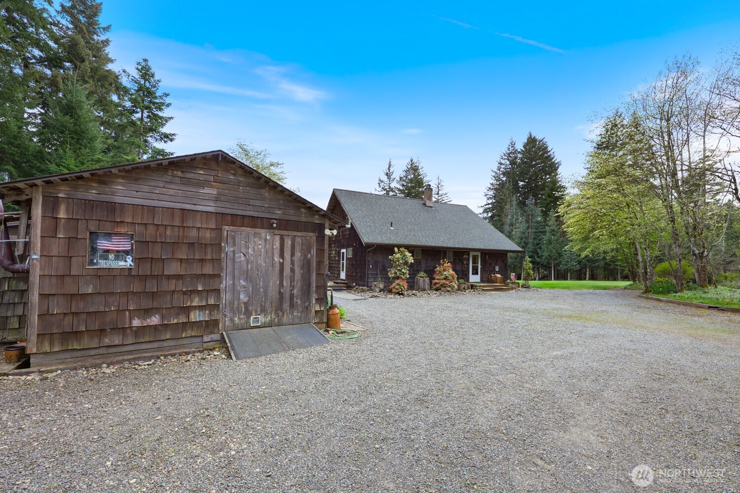 400 E Catfish Lake Road , Shelton, WA 98584