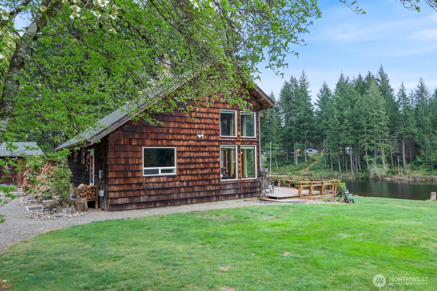 400 E Catfish Lake Road , Shelton, WA 98584