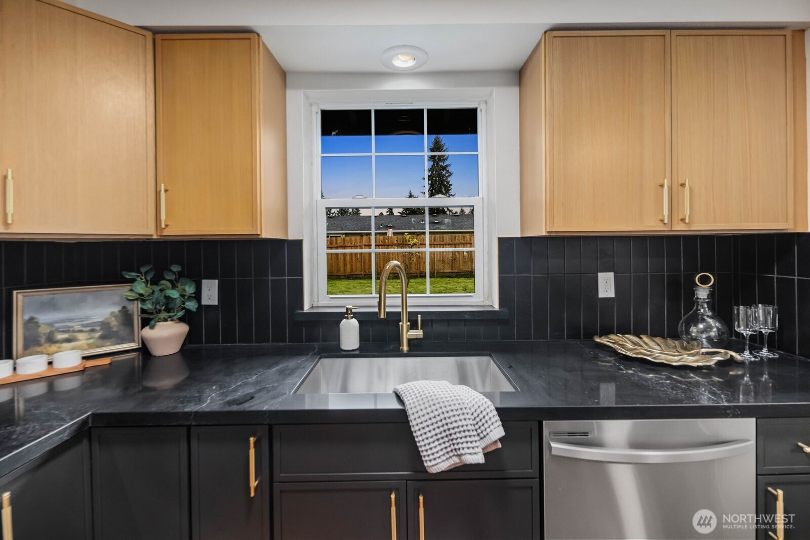 17415 6th Avenue E, Spanaway, WA 98387-7827
