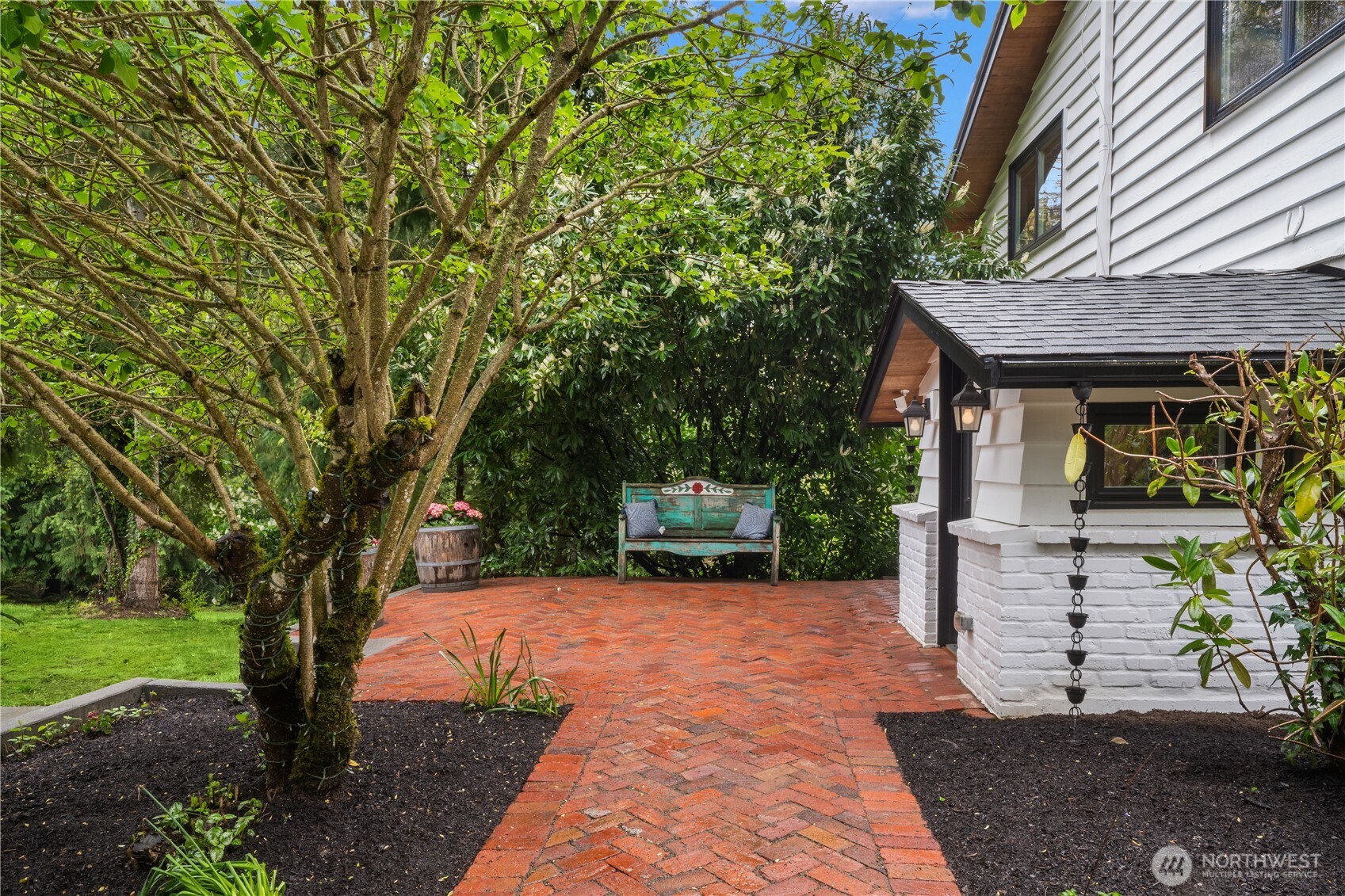 15018 152nd Avenue NE, Woodinville, WA 98072