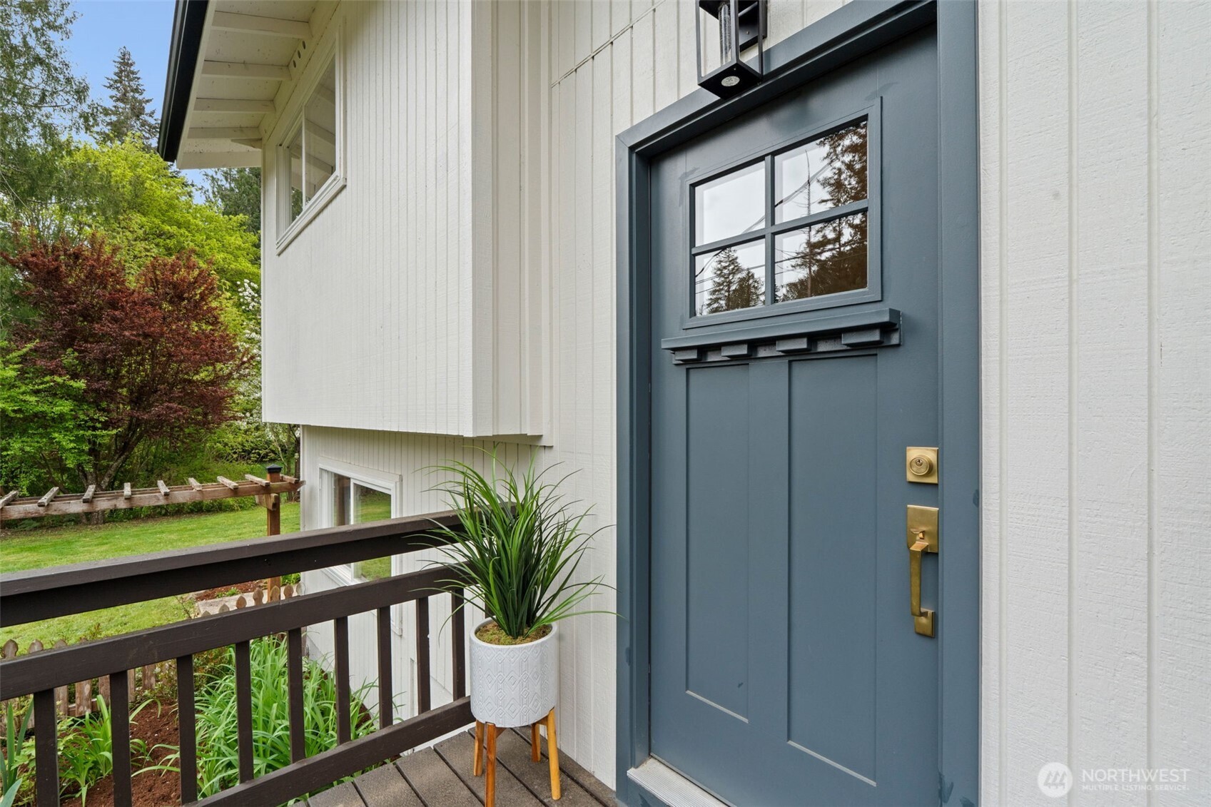 4631 E Grapeview Loop Road , Allyn, WA 98524