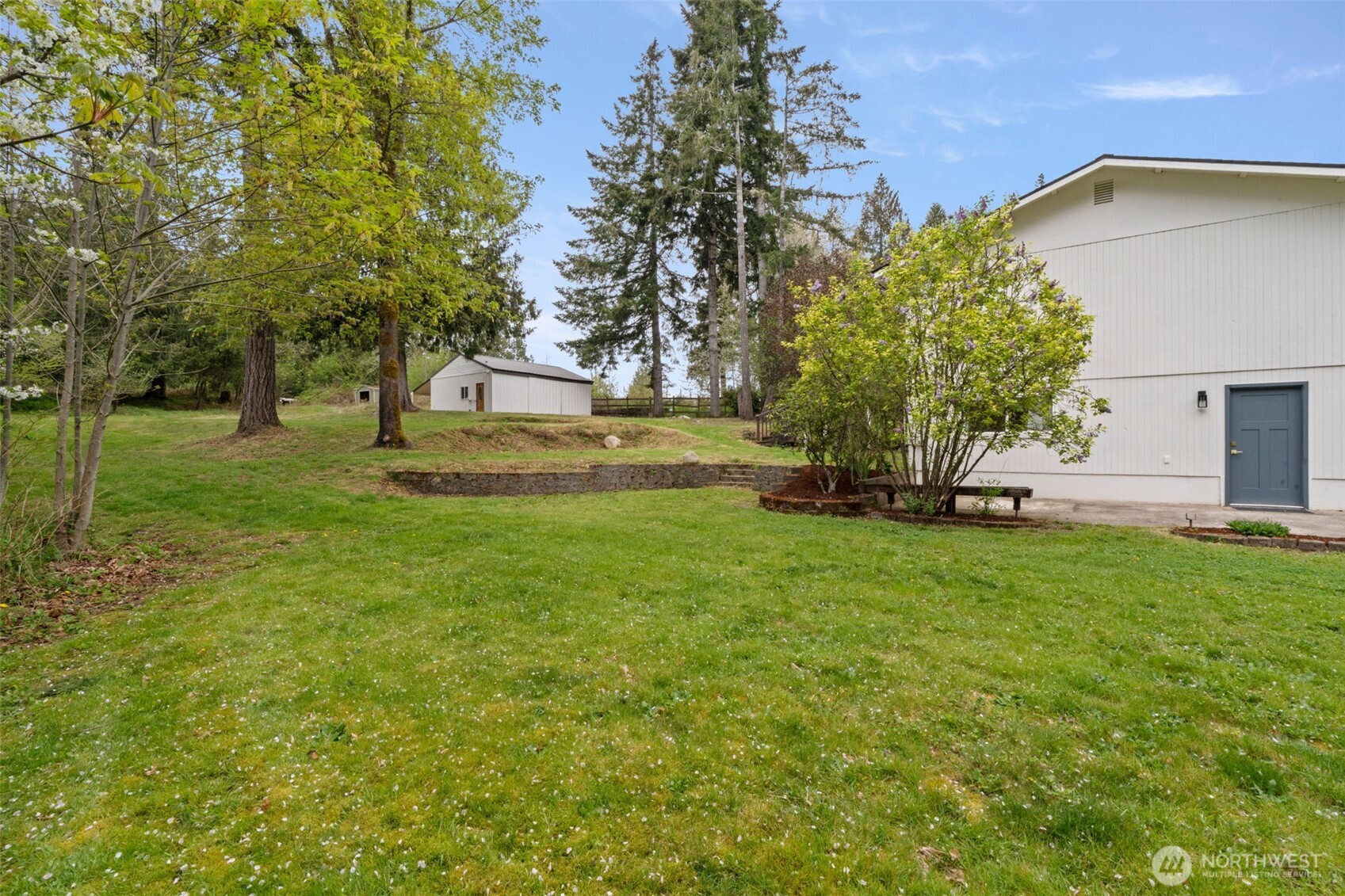 4631 E Grapeview Loop Road , Allyn, WA 98524