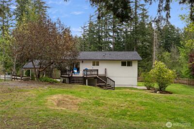 4631 E Grapeview Loop Road , Allyn, WA 98524 - Photo 27