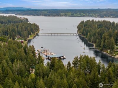 4631 E Grapeview Loop Road , Allyn, WA 98524 - Photo 35