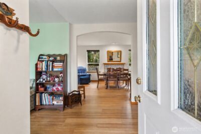 7118 Highland Drive , Everett, WA 98203-5731 - Photo 3