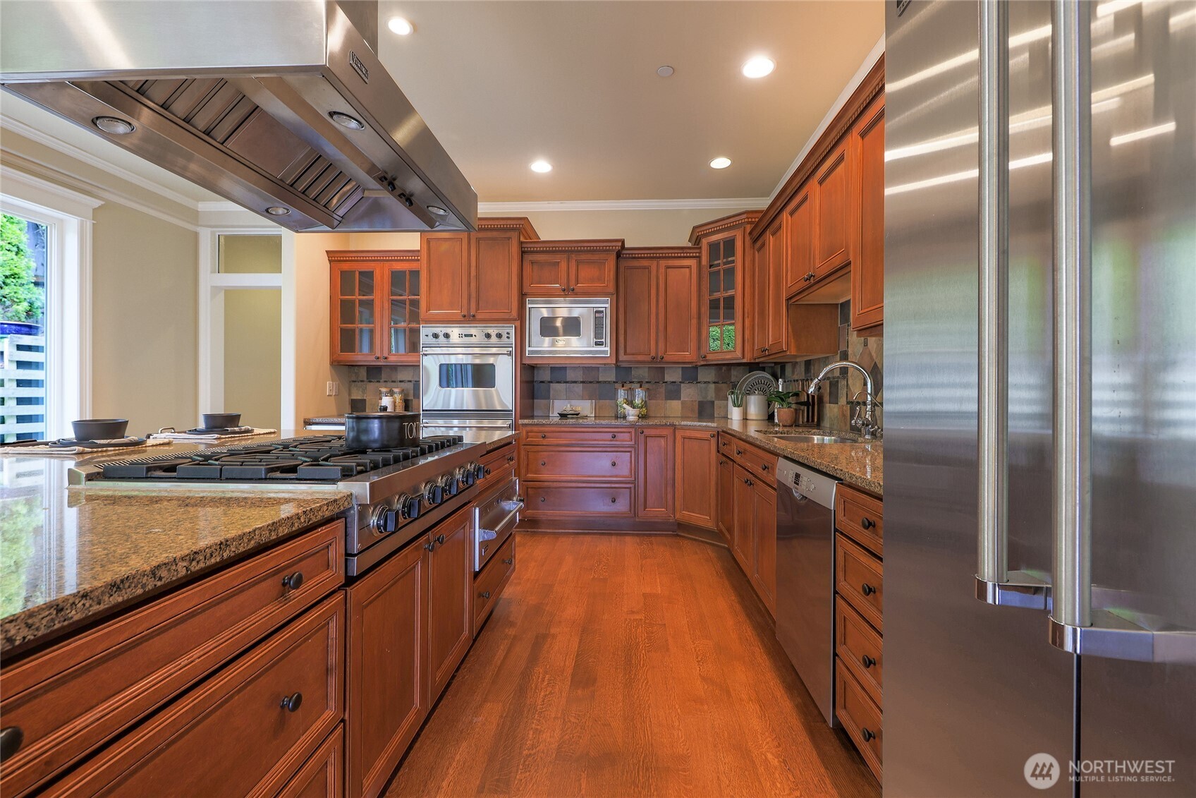 7661 NE 14th Street , Medina, WA 98039