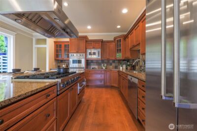 7661 NE 14th Street , Medina, WA 98039 - Photo 17