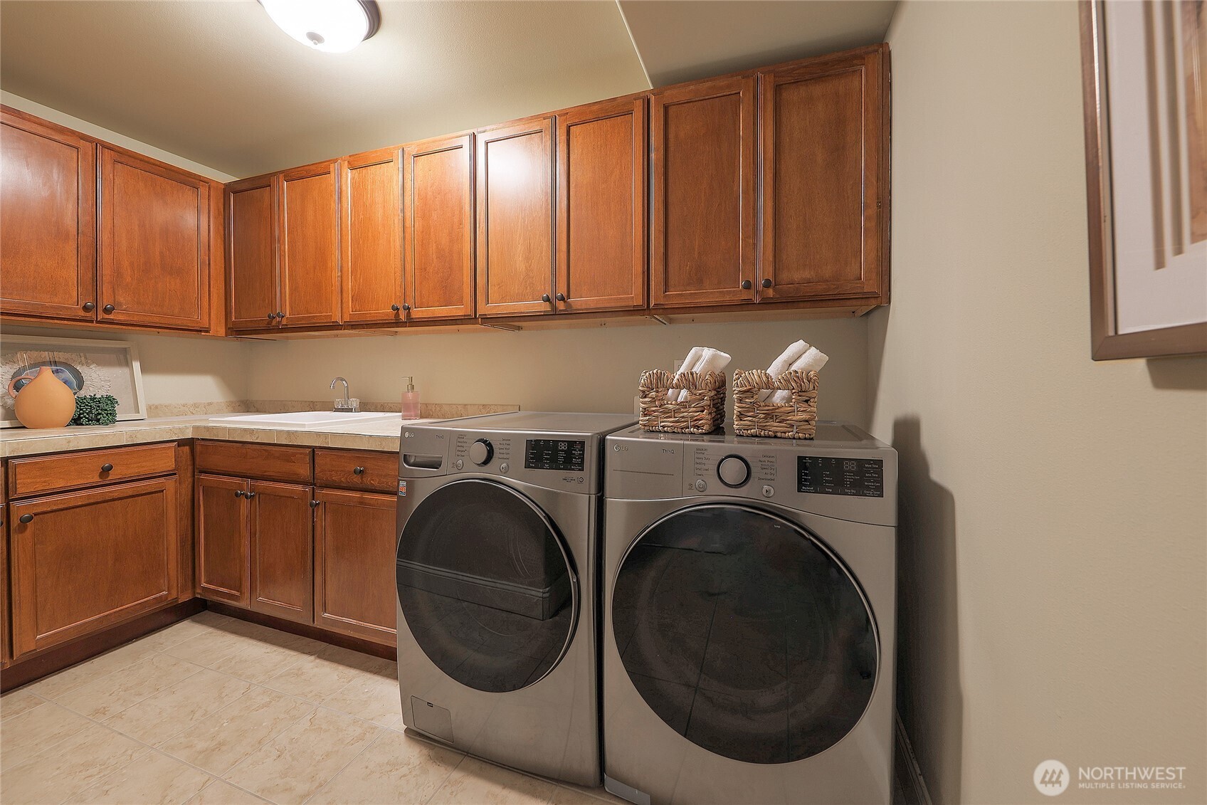 7661 NE 14th Street , Medina, WA 98039