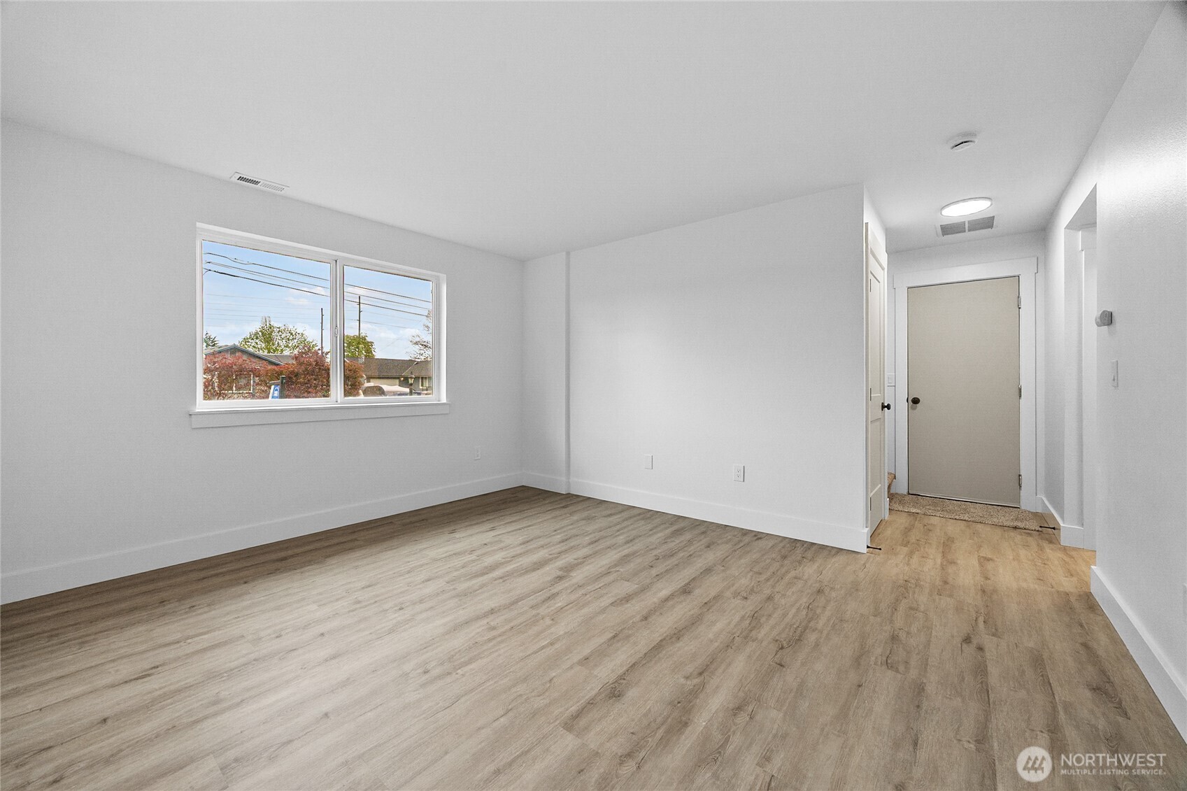 6930 S Monroe Street , Tacoma, WA 98409