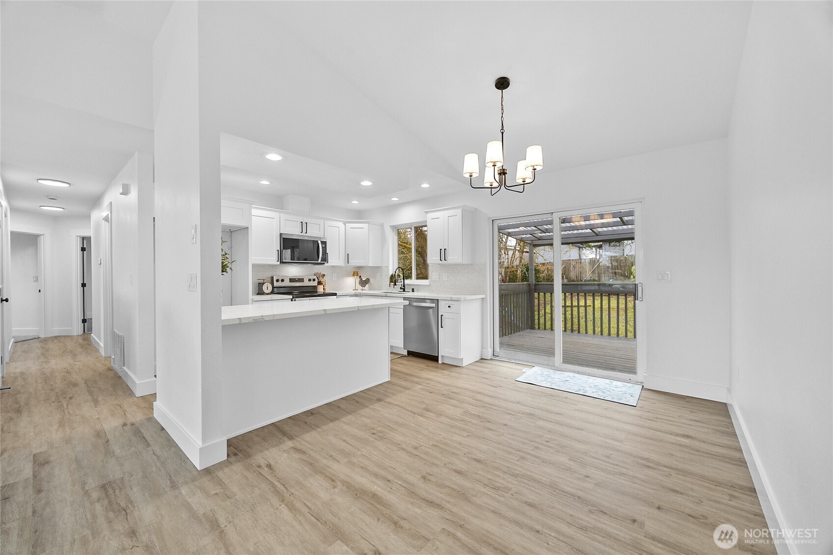 6930 S Monroe Street , Tacoma, WA 98409