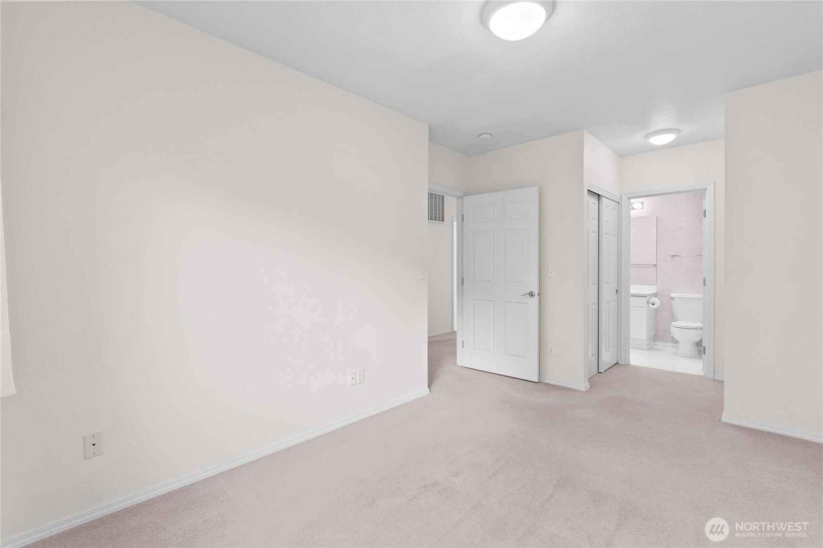 4716 Stratford Lane SE, Olympia, WA 98501