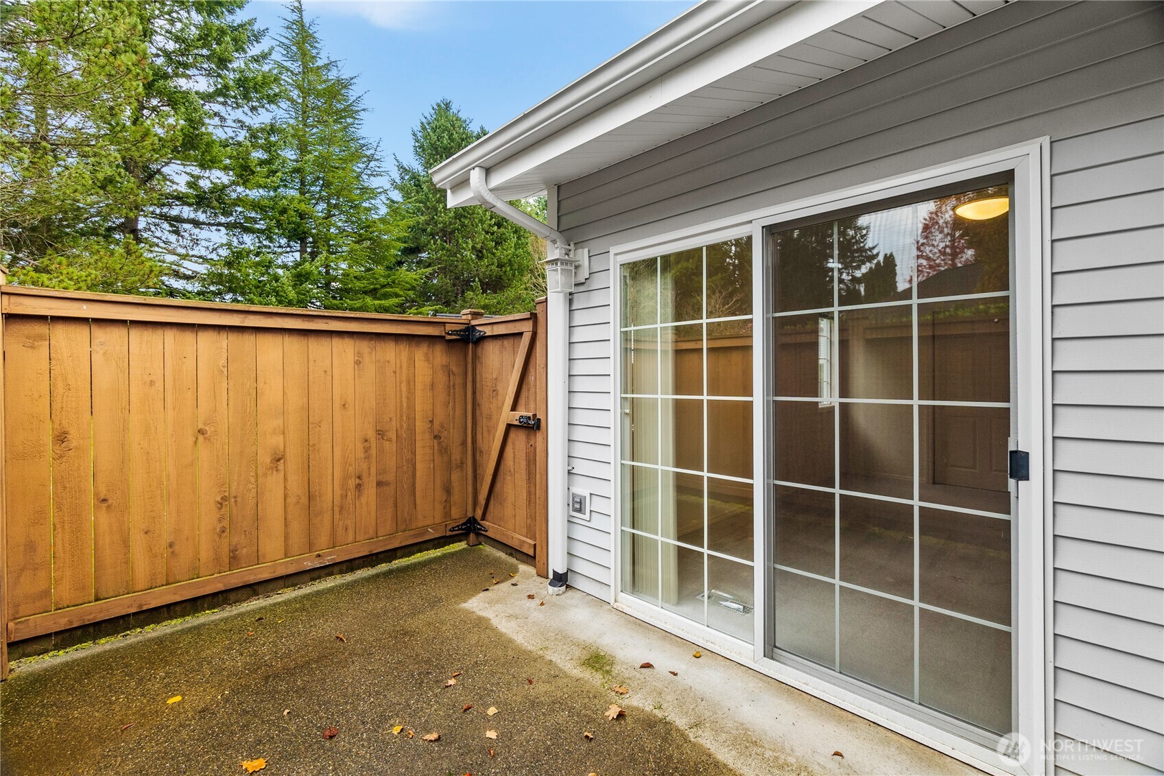 4716 Stratford Lane SE, Olympia, WA 98501