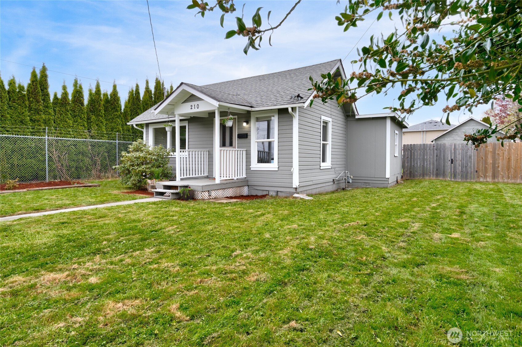 210 Gibson Street , Sedro Woolley, WA 98273