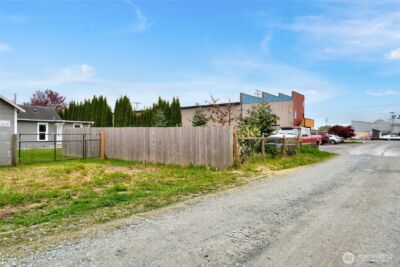 210 Gibson Street , Sedro Woolley, WA 98273 - Photo 26