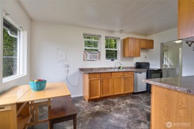 210 Gibson Street , Sedro Woolley, WA 98273 - Photo 10