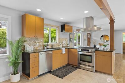 747 Olympic Avenue , Edmonds, WA 98020 - Photo 7