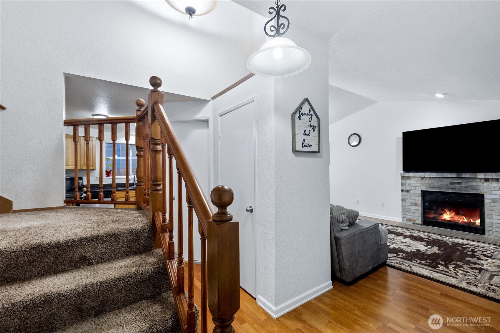 309 White River Drive , Pacific, WA 98047