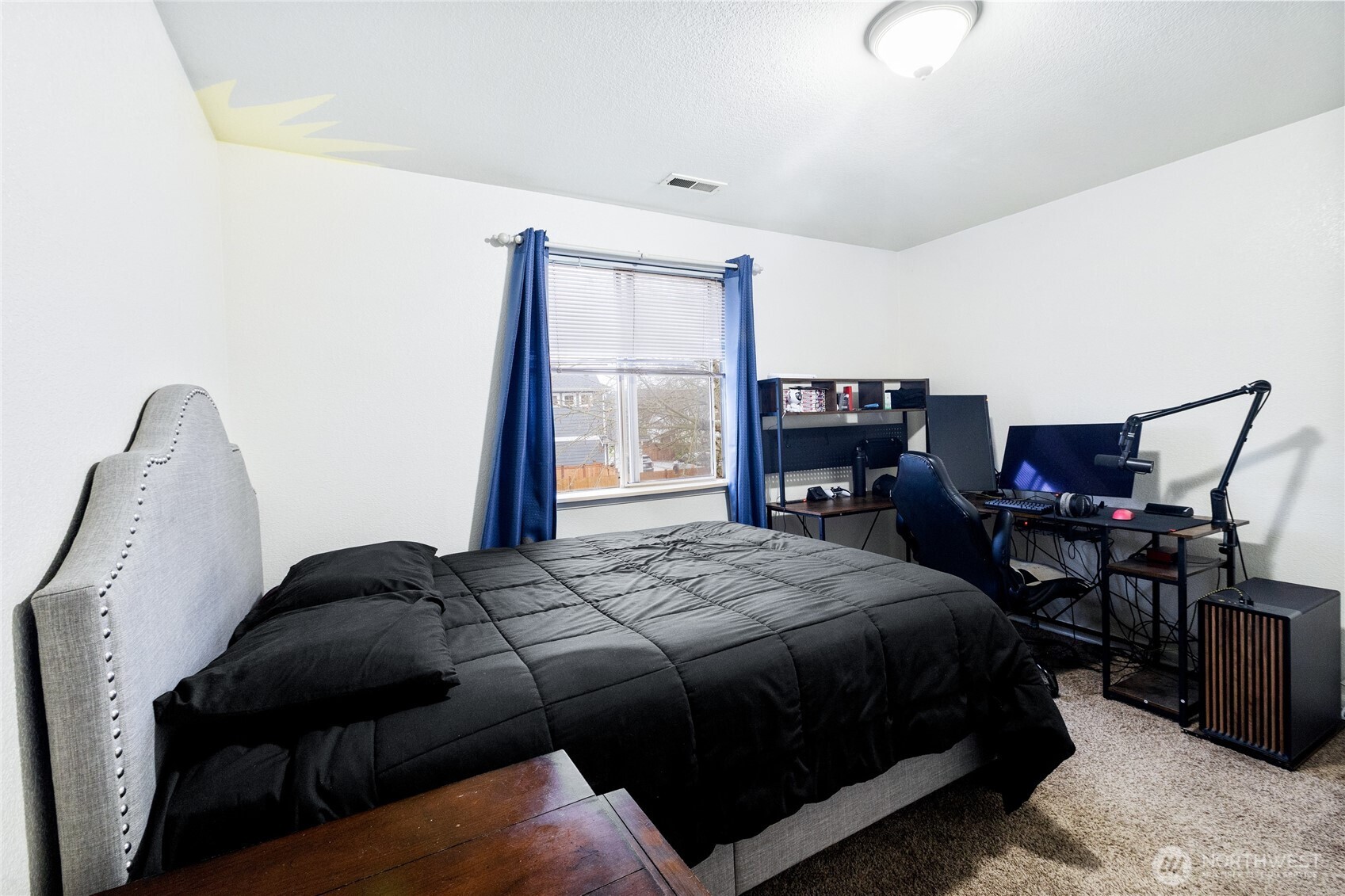 309 White River Drive , Pacific, WA 98047