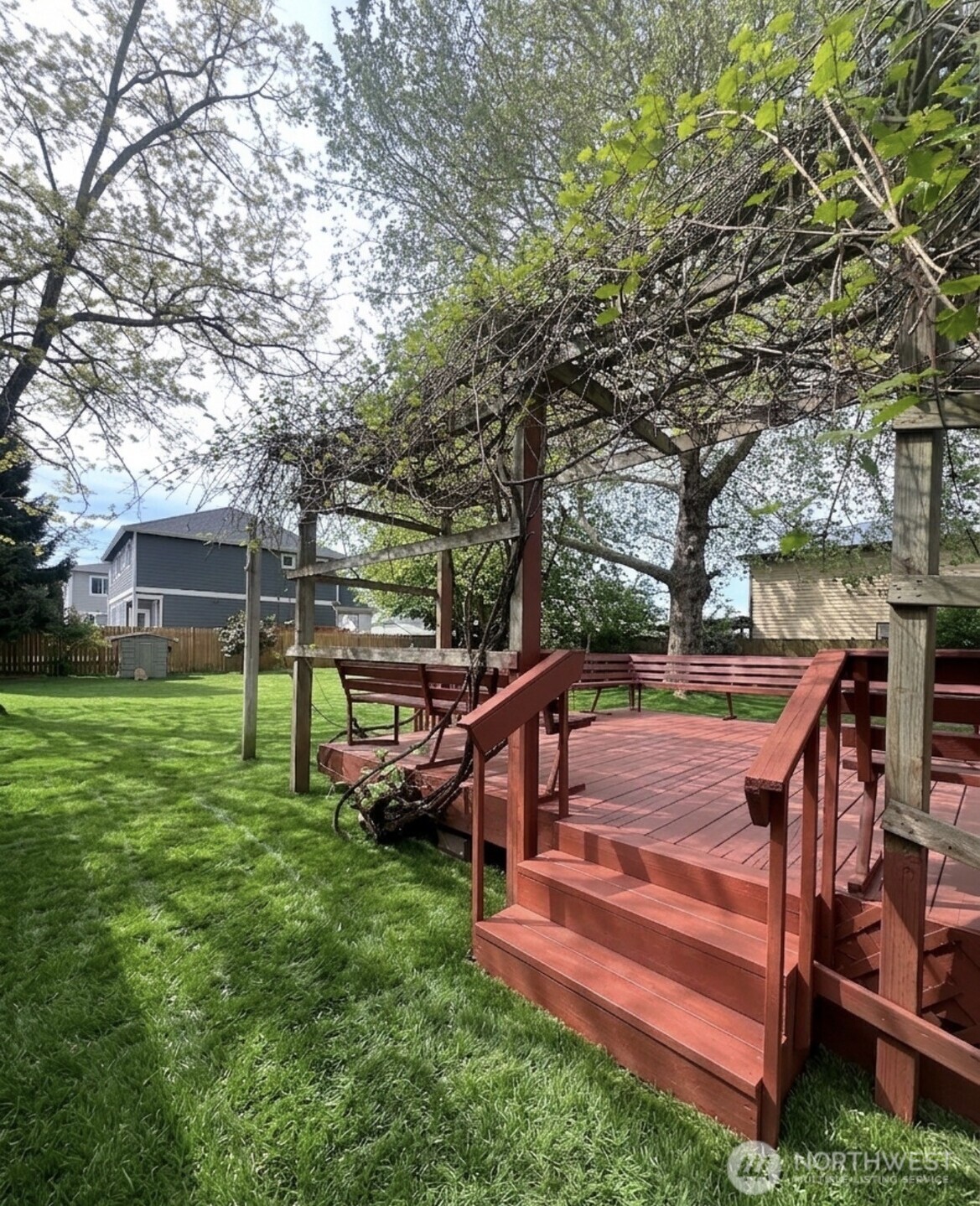309 White River Drive , Pacific, WA 98047