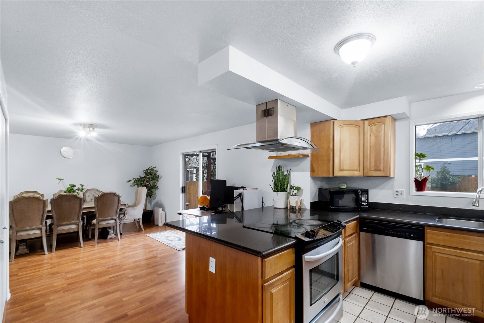 309 White River Drive , Pacific, WA 98047