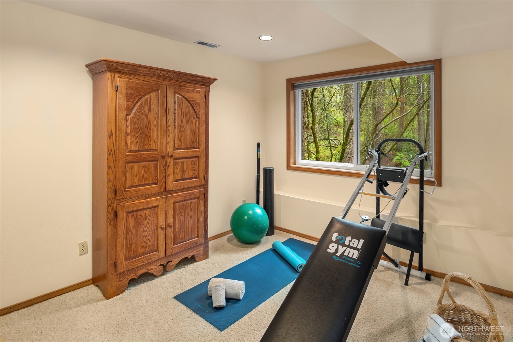 17220 NE 152nd Street , Woodinville, WA 98072