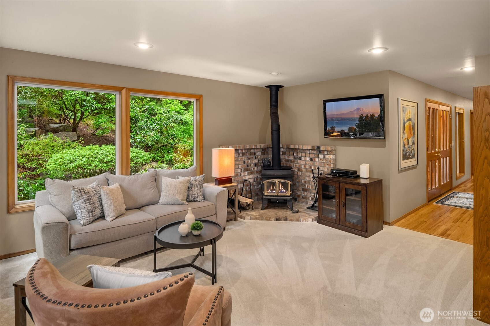 17220 NE 152nd Street , Woodinville, WA 98072