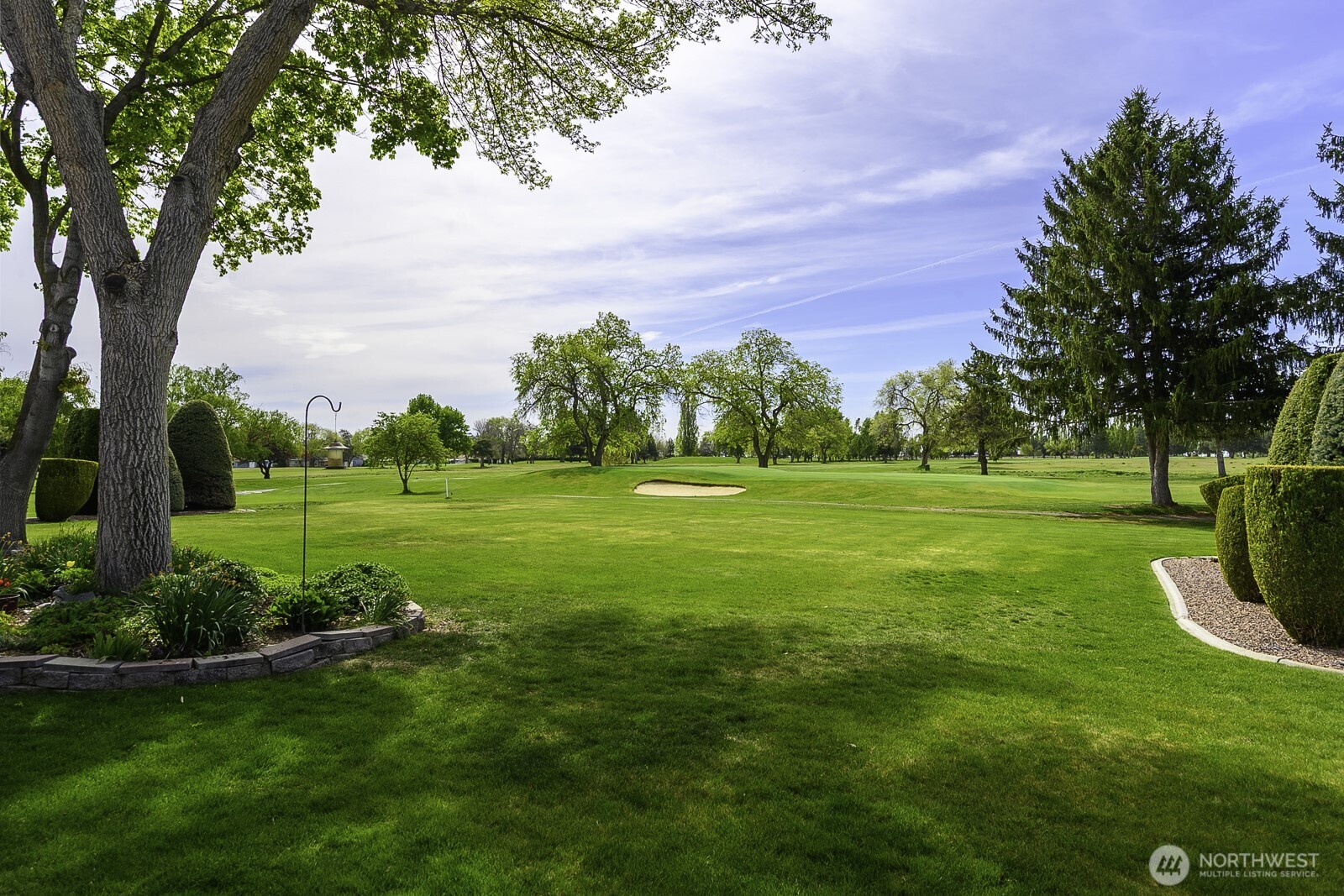 725 Canterbury Road NW, Soap Lake, WA 98851