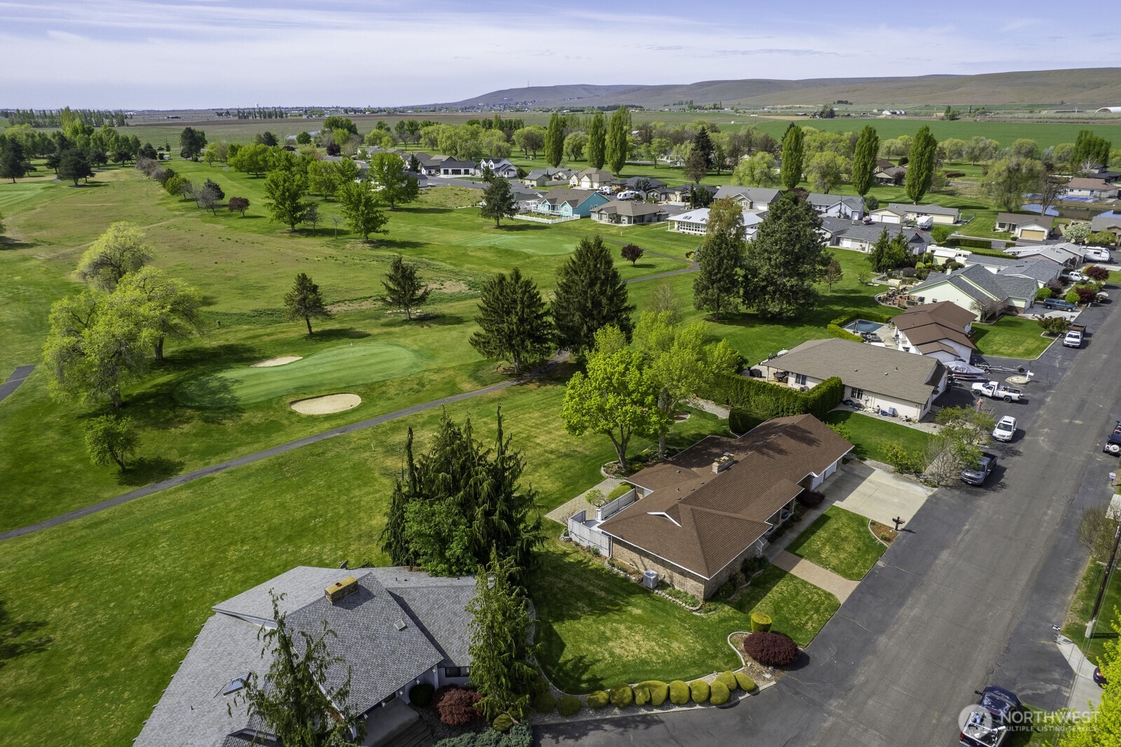 725 Canterbury Road NW, Soap Lake, WA 98851