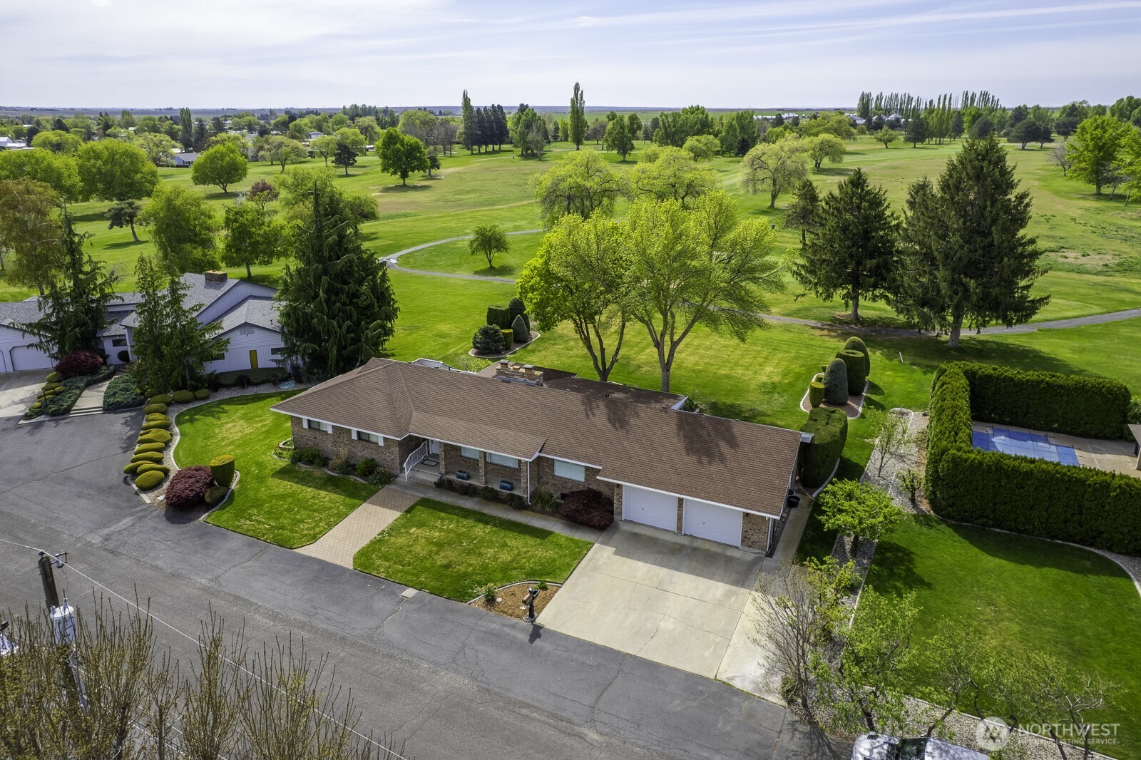 725 Canterbury Road NW, Soap Lake, WA 98851