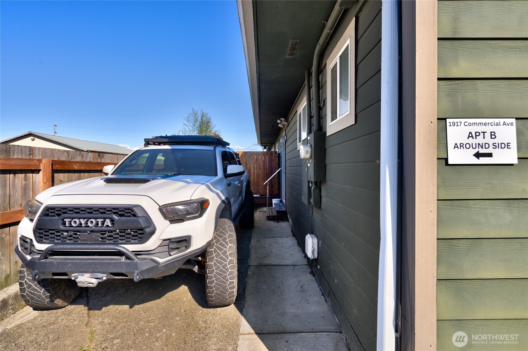 1917 Commercial Avenue , Anacortes, WA 98221