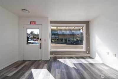 1917 Commercial Avenue , Anacortes, WA 98221 - Photo 3
